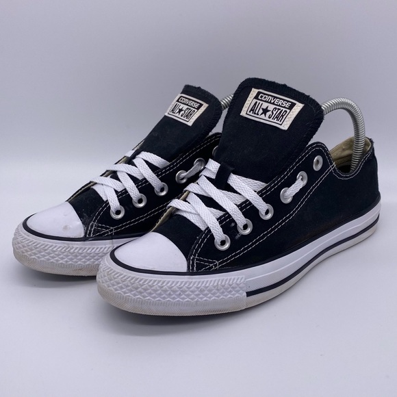 Converse CTAS Sneakers 5.5 Men’s/Kids, 7.5 Women’s
